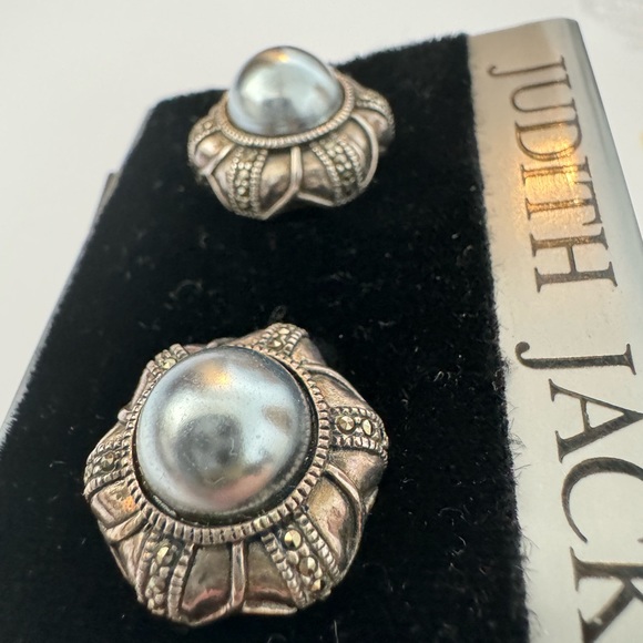 Vintage Judith Jack earrings in sterling silver. 🖤 - Picture 5 of 5